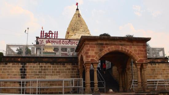 आदासा मंदिर Image 1